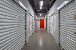 Public Storage - Rockville Centre - 484 Sunrise Hwy - Photo 2