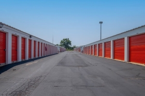 Public Storage - Newark - 201 Bellevue Road