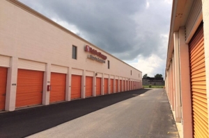 Public Storage - Canton - 2101 N Haggerty Road - Photo 2