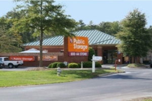 Public Storage - Suwanee - 3550 Peachtree Parkway - Photo 1