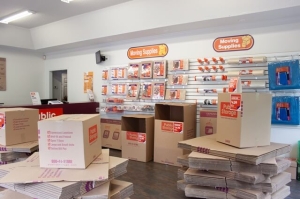 Public Storage - Lexington - 4935 Sunset Blvd - Photo 3