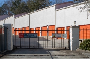 Public Storage - Sandy Springs - 7760 Roswell Road - Photo 4