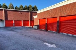 Public Storage - Suwanee - 3900 McGinnis Ferry Rd - Photo 2