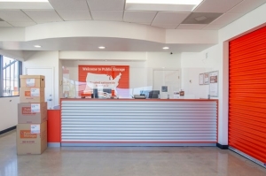 Public Storage - Sterling - 21360 Gentry Dr - Photo 3