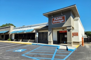 Public Storage - Hilton Head Island - 55 Mathews Dr Ste 135