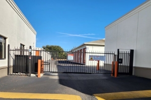 Public Storage - Hilton Head Island - 55 Mathews Dr Ste 135 - Photo 4