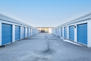 Public Storage - Monroe - 5530 W Highway 74 - Photo 2