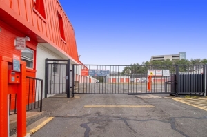 Public Storage - Springfield - 7150 Fullerton Road - Photo 4