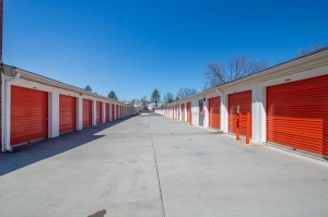 Public Storage - Herndon - 466 Herndon Parkway - Photo 2
