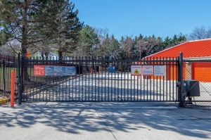 Public Storage - Herndon - 466 Herndon Parkway