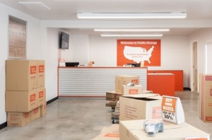 Public Storage - Charlotte - 3912 Wilkinson Blvd - Photo 3