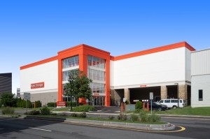 Public Storage - Everett - 140 Broadway - Photo 1