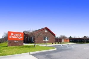 Public Storage - Portsmouth - 3029 Airline Bl - Photo 1