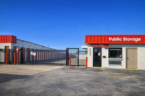 Public Storage - Huntsville - 2902 Drake Ave SW - Photo 4