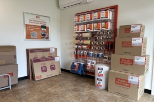 Public Storage - Louisville - 3610 Hopewell Rd - Photo 3