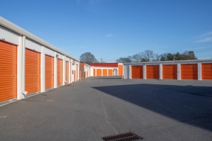 Public Storage - Concord - 6815 Weddington Rd - Photo 2