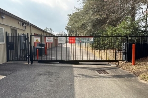 Public Storage - Summerville - 11055 Dorchester Rd - Photo 4