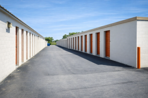 Public Storage - Nashville - 424 Metroplex Drive
