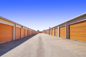 Public Storage - Oklahoma City - 2809 W I 240 Service Rd Ste 405 - Photo 2