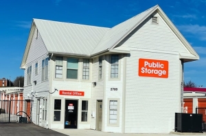 Public Storage - Independence - 2700 M 291 Frontage Rd - Photo 1