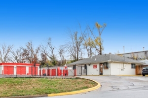 Public Storage - Kansas City - 9104 East 47th Street - Photo 1