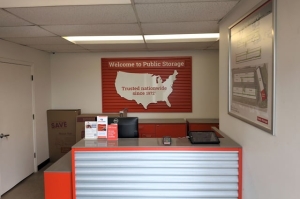 Public Storage - Wheeling - 990 S Milwaukee Road - Photo 3