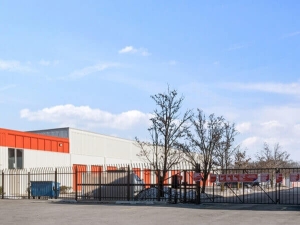 Public Storage - Morton Grove - 8625 Waukegan Road - Photo 4