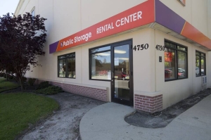 Public Storage - Harwood Heights - 4750 N Ronald Street - Photo 1