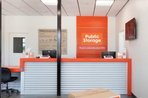 Public Storage - Elkhorn - 20809 Cumberland Dr - Photo 3