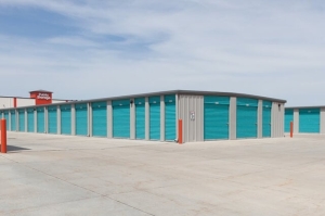 Public Storage - Elkhorn - 20809 Cumberland Dr - Photo 2