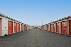 Public Storage - Horn Lake - 1002 Goodman Rd W - Photo 2