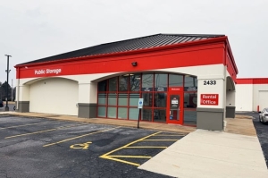 Public Storage - Naperville - 2433 S Washington St - Photo 1