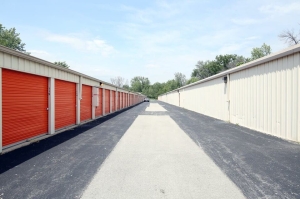 Public Storage - St Charles - 4100 East Main Street - Photo 2