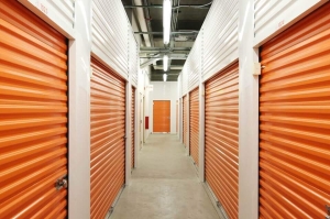 Public Storage - Chicago - 362 W Chicago Ave - Photo 2