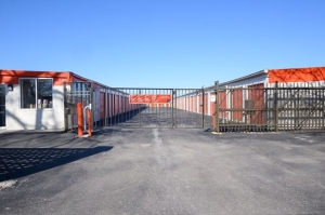 Public Storage - Skokie - 8050 McCormick Blvd - Photo 4
