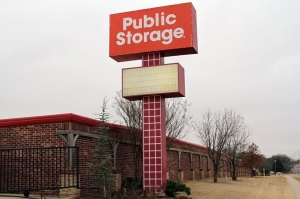 Public Storage - Edmond - 640 NW 164th St - Photo 1