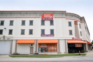 Public Storage - Berwyn - 2801 S Harlem Ave - Photo 1