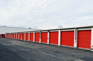 Public Storage - Woodbury - 2280 Wooddale Drive - Photo 2