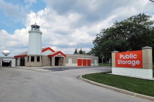 Public Storage - Schaumburg - 1200 W Irving Park Rd