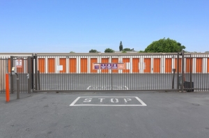 Public Storage - Los Angeles - 4889 Valley Blvd Picture of Public Storage - Los Angeles - 4889 Valley Blvd