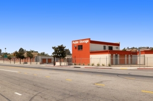 Public Storage - Los Angeles - 4889 Valley Blvd - Photo 1