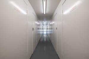 Public Storage - Los Angeles - 2370 Colorado Blvd - Photo 2