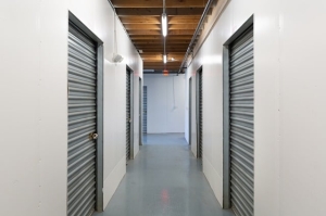 Public Storage - North Hollywood - 5410 Vineland Ave - Photo 2