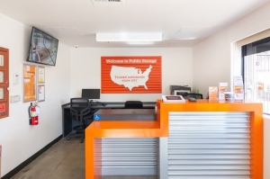 Public Storage - North Hollywood - 5410 Vineland Ave - Photo 3