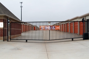 Public Storage - Oklahoma City - 6814 NW 122nd St - Photo 4