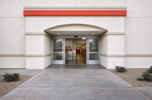 Public Storage - Santa Ana - 4501 W MacArthur Blvd - Photo 4