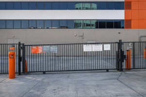 Public Storage - Inglewood - 10100 S La Cienega Blvd - Photo 4