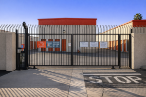 Public Storage - Costa Mesa - 2099 Placentia Ave - Photo 4