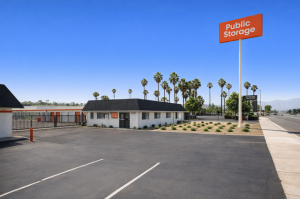 Public Storage - Norco - 2567 Hamner Ave