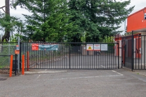 Public Storage - Gresham - 2600 NW Burnside Court - Photo 3